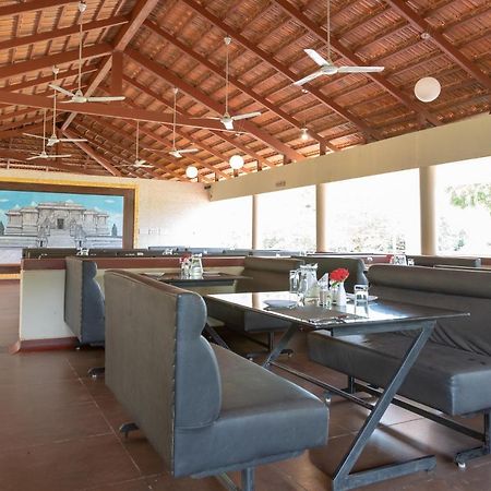 Kstdc Hotel Mayura Yagachi, Belur Belur  Zewnętrze zdjęcie