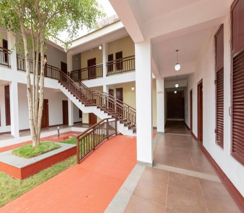 Kstdc Hotel Mayura Yagachi, Belur Belur  Zewnętrze zdjęcie