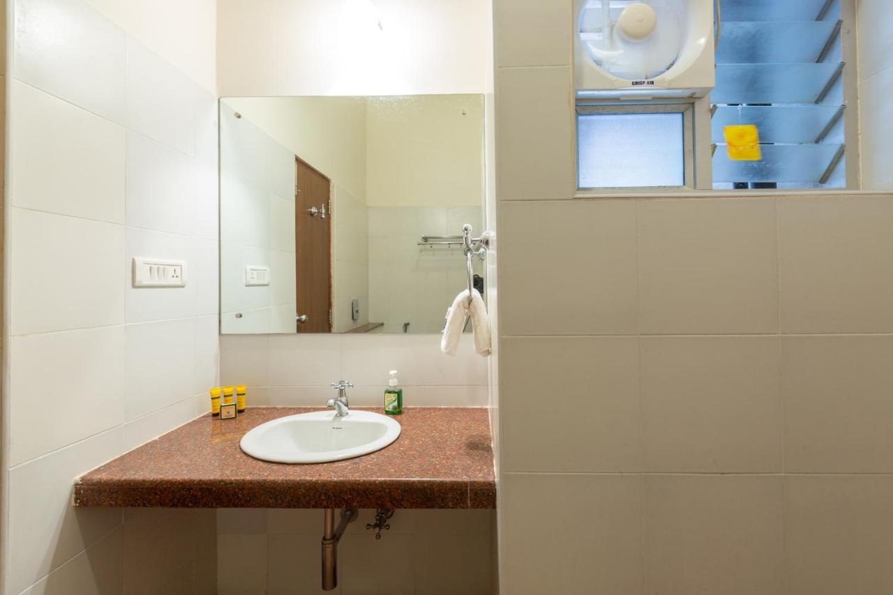Kstdc Hotel Mayura Yagachi, Belur Belur  Zewnętrze zdjęcie