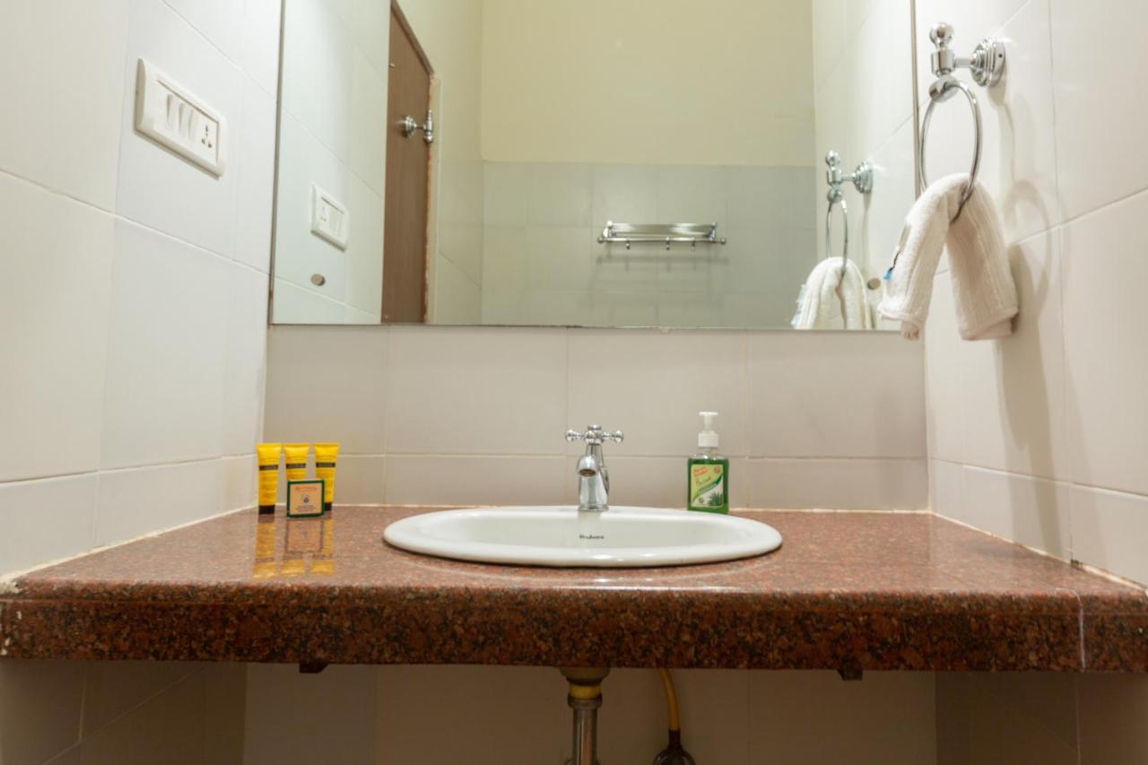 Kstdc Hotel Mayura Yagachi, Belur Belur  Zewnętrze zdjęcie