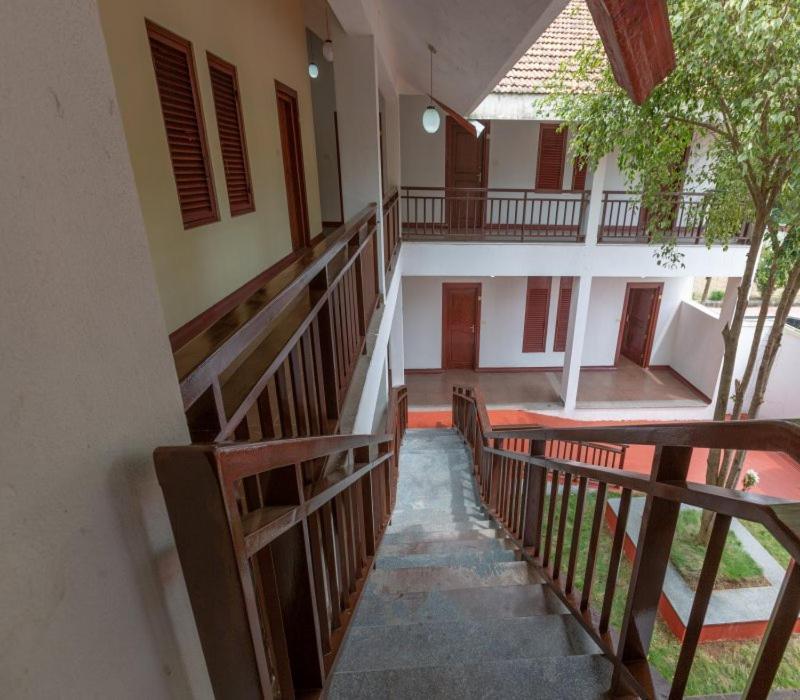 Kstdc Hotel Mayura Yagachi, Belur Belur  Zewnętrze zdjęcie